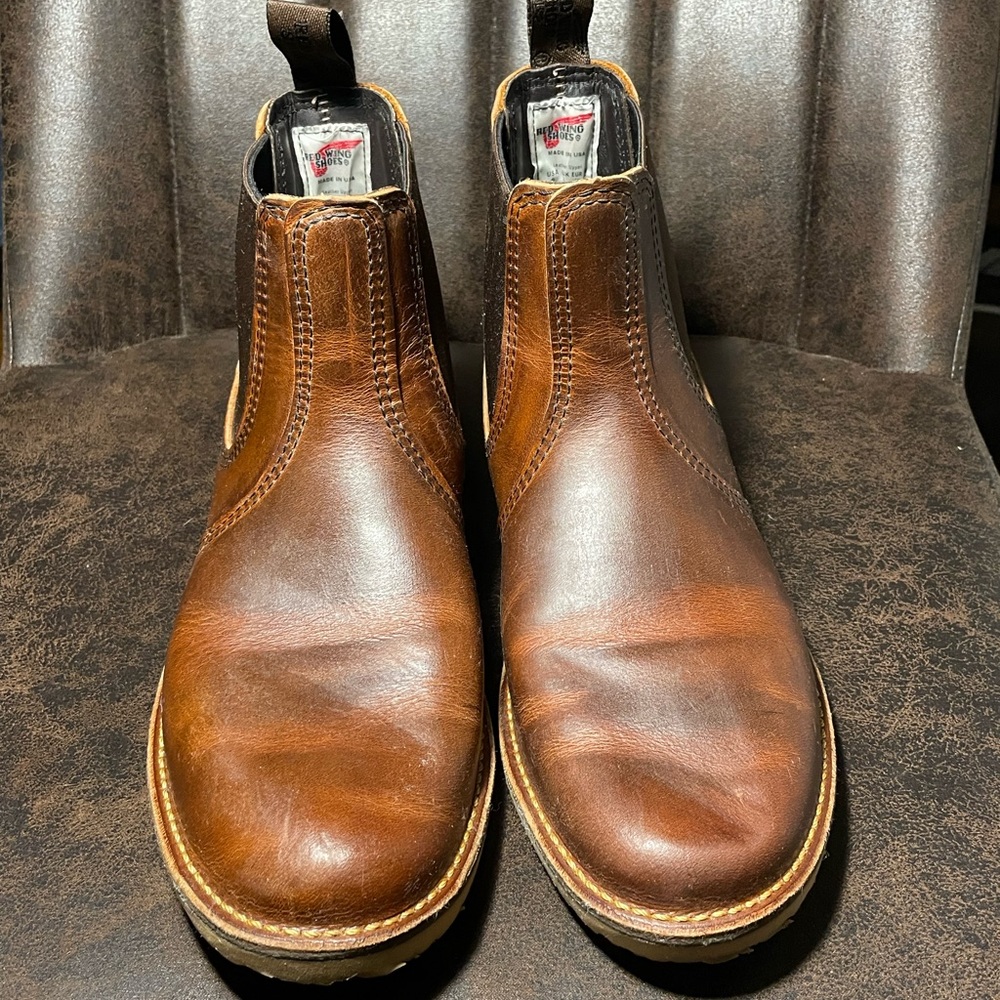Red Wing heritage Chelsea weekender boot
